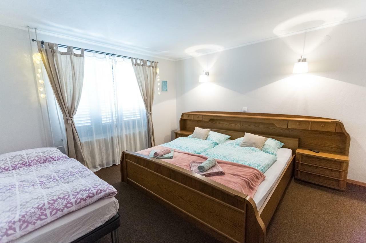 Rooms Malina Blejska Dobrava Экстерьер фото